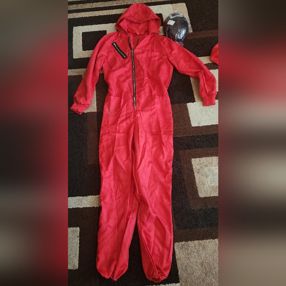 Squid game costume with mask